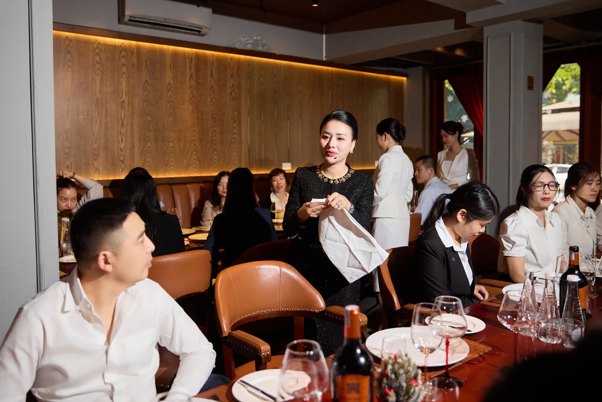 Xây dựng hình ảnh doanh nghiệp